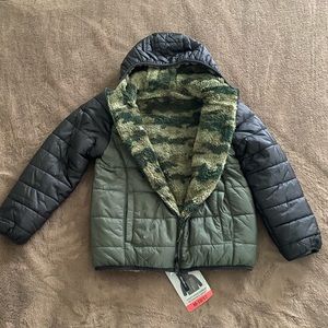 Boy Eddie Bauer Reversible Jacket size M 10/12